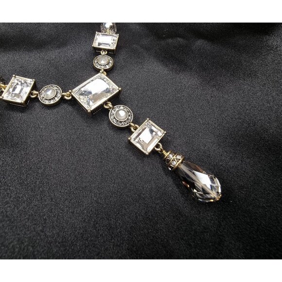 Heidi Daus Statement Necklace With Clear Crystal Accents & Gold-Tone Finish Adju - Picture 3 of 7